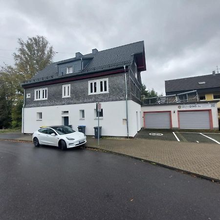 Kinderklinik 600M Zum Bahnhof 2A Siegen Buitenkant foto
